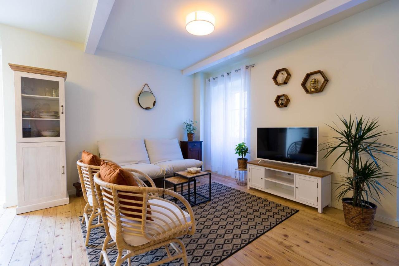 Casa Mario-Charming Stone House With Jacuzzi Villa Svetvincenat Ngoại thất bức ảnh